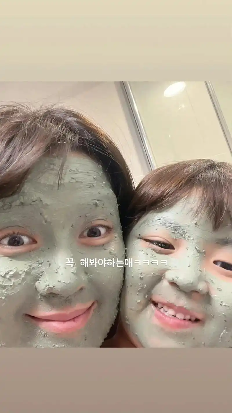 护肤从小抓起哈哈哈哈#罗熙表情包 #面膜 #电影  - 抖音