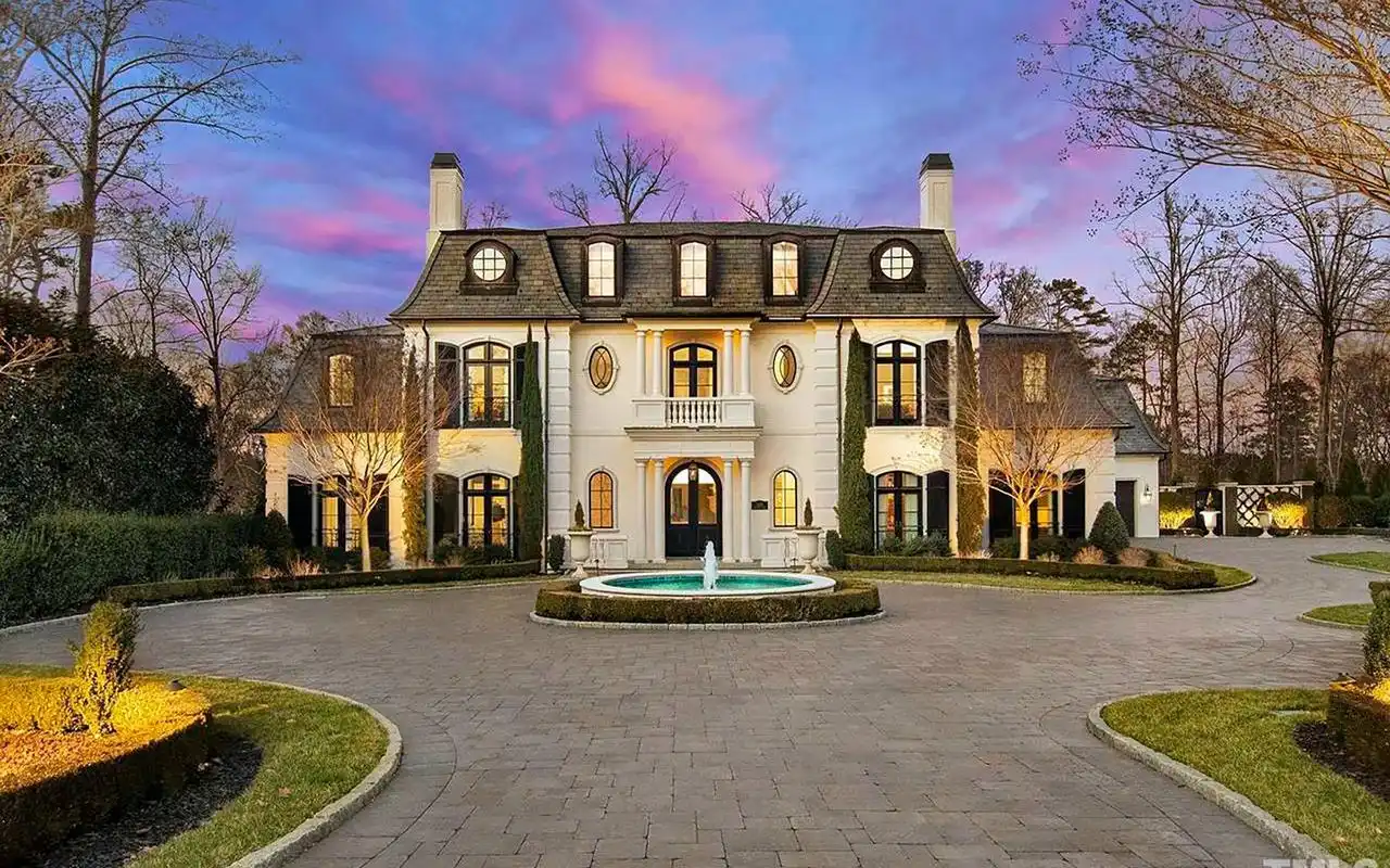 回顾:31岁山东小伙迎娶27岁外国姑娘,新婚夜,小伙当场愣住了