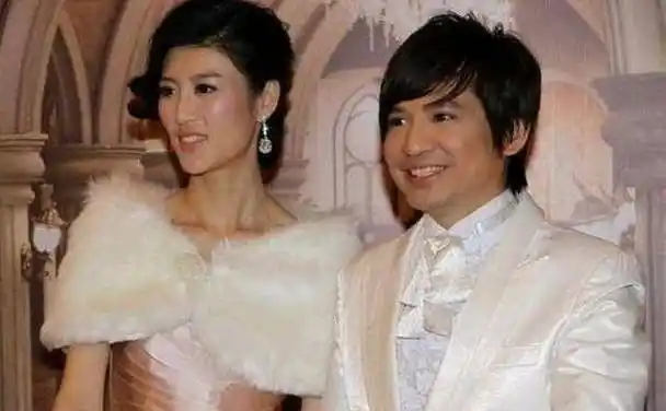 娶内地模特一个娶日本院长千金一个娶星爷前女友_黄贯中_叶世荣_音乐