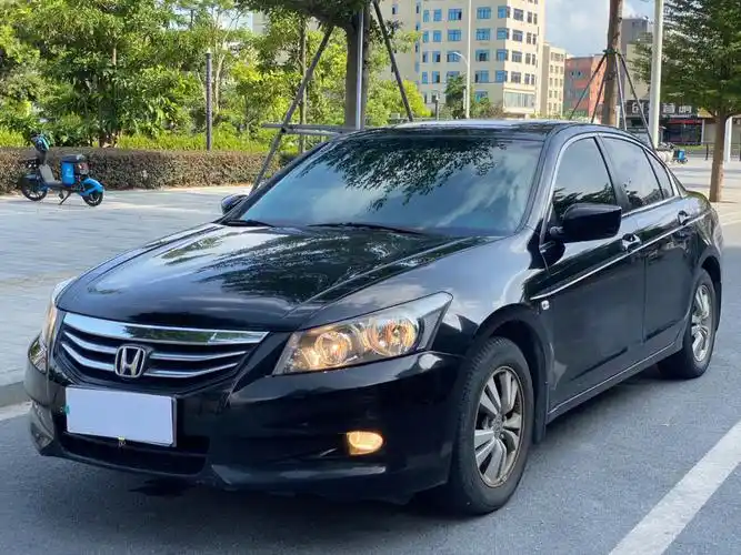 开不坏的b级车8代雅阁