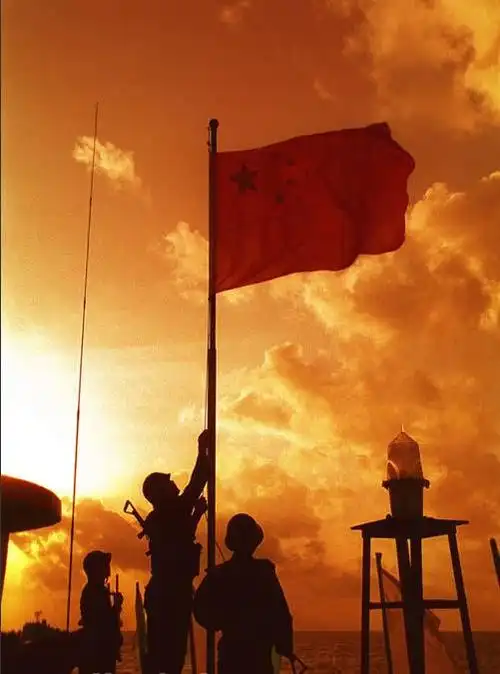 八一江阴纪事特别策划军人的背影