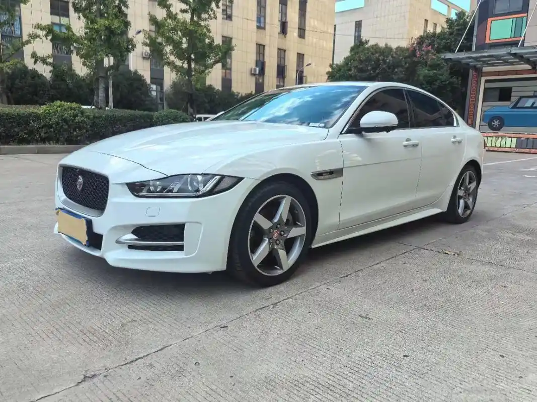 最新购入优质车源;[庆祝][庆祝][庆祝] 捷豹xe 240ps