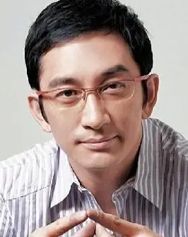 汉族 出生地:香港 出生日期: 1964年5月19日 职    业: 香港tvb演员