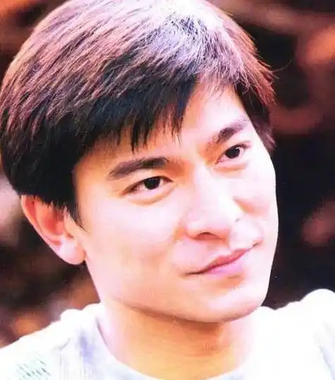 刘德华白西装好帅#哇哦!是好久不见的华仔!