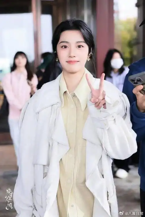 卢昱晓吴宣仪刘些宁王星越董思成赵晴五福临门团综录制路透