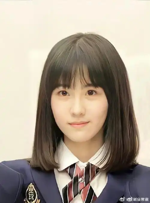 陈都灵左耳旧照