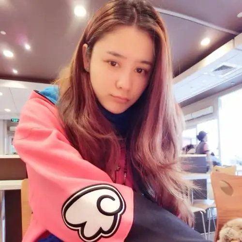 主题:@林峯 与女友@karena吴千语 之前多次被传分手,但当事人一直未有