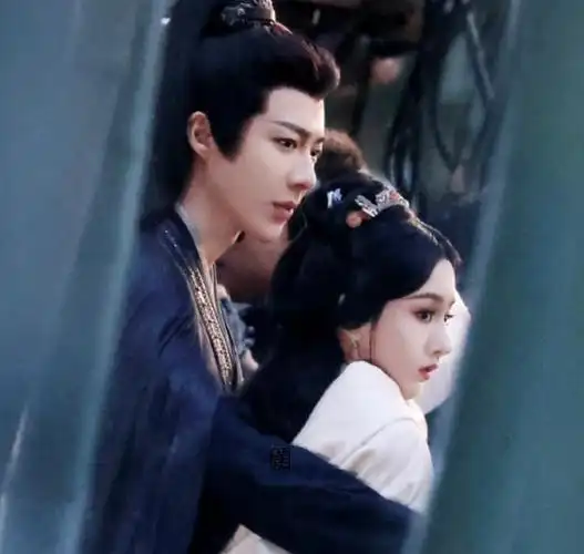 刘宇宁被曝结过婚他直播时曾说过讨厌前女友喝完酒打他