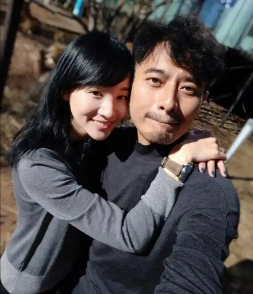 薛之谦曾为她写三张专辑,陈龙愿为她闪婚,人生赢家章龄之! - 简书