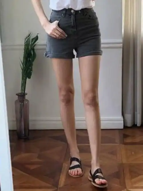 腿型不好看,穿啥都别扭,我感觉大部分妹子的腿型都不_圈子-新氧美容