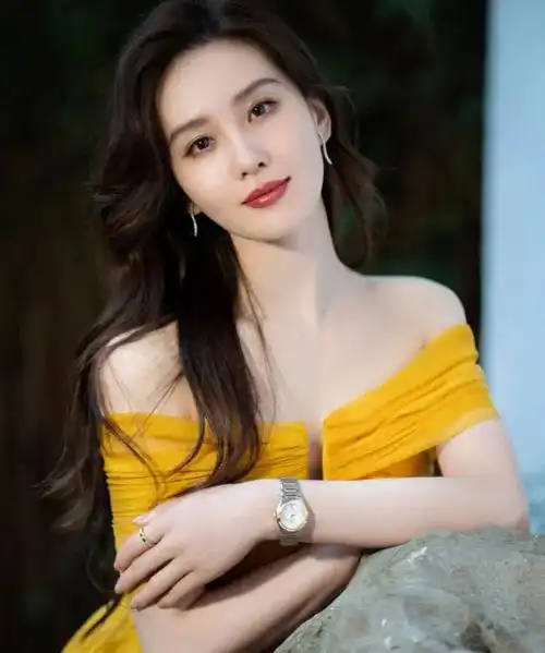 中国最干净的5位女星不傍富豪不滥情个个清白干净