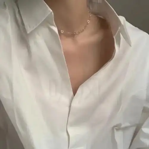 青叔 男头 白衬衫