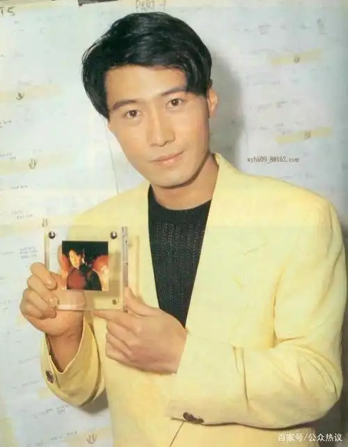 你们都知道20世纪80年代的香港明星吗?看看蔡少芬女士青涩的