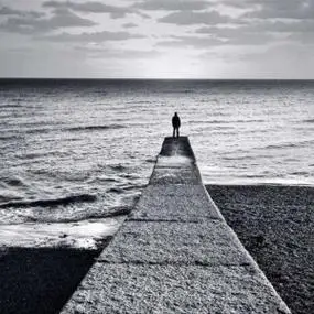 男生头像寂寞孤独伤感