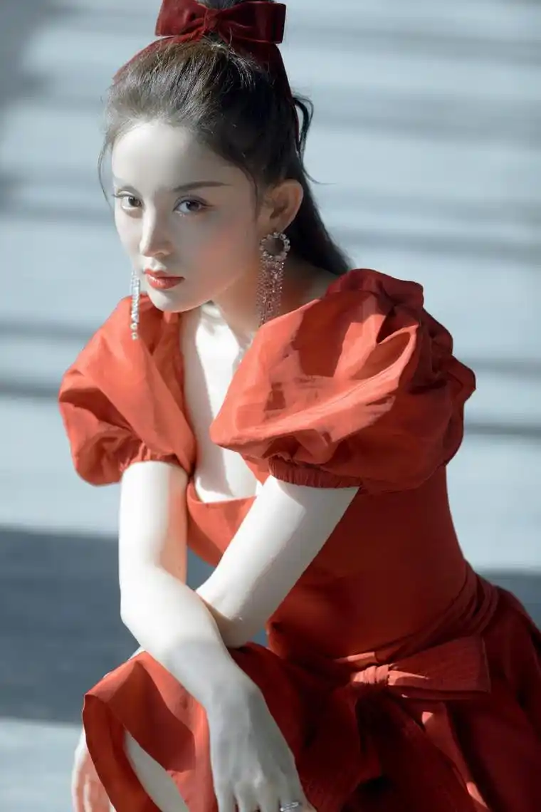 古力娜扎资料 古力娜扎资料个人资料简介插图1