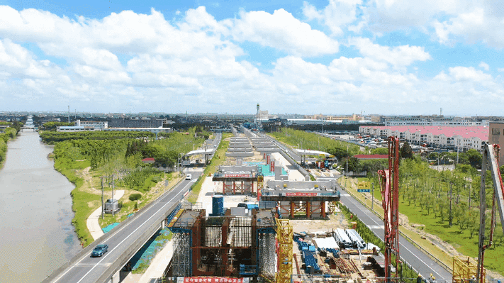 (九年制),曙光中学,奉城高级中学和爱迪国际双语学校等优质教育机构