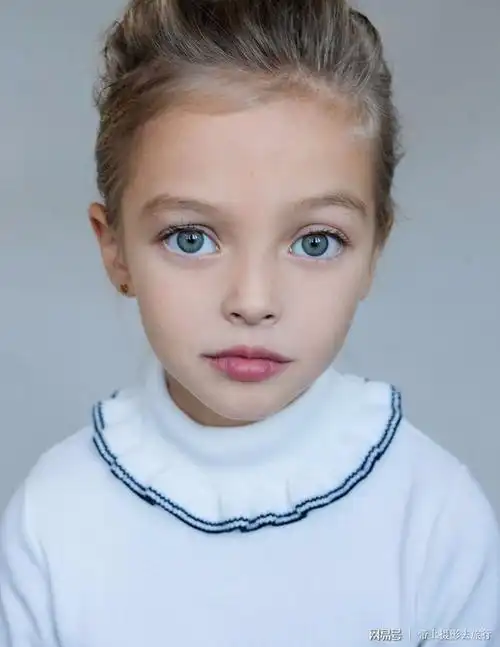 盘点全球最美的14位儿童模特儿打开第一个就被圈粉了