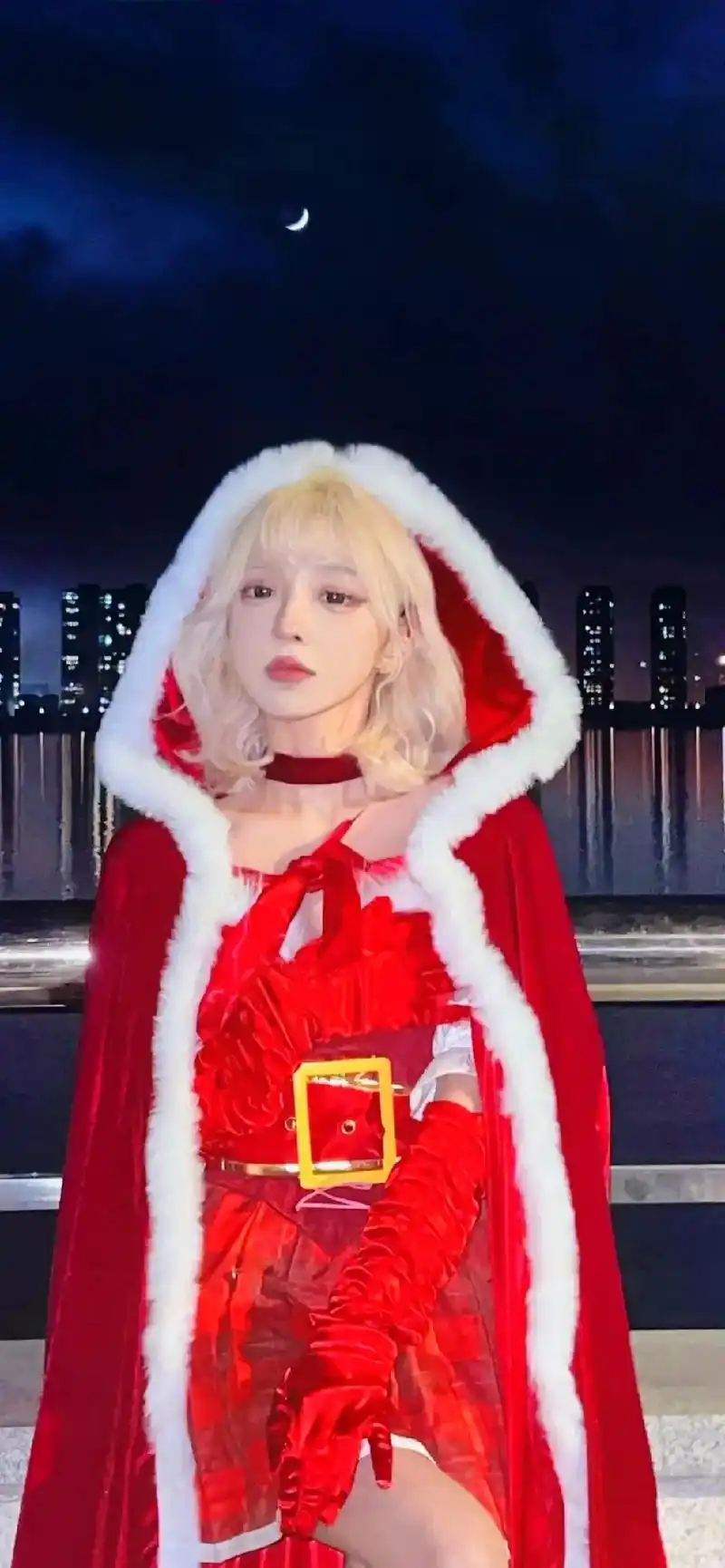 这是漫画里的人物吧