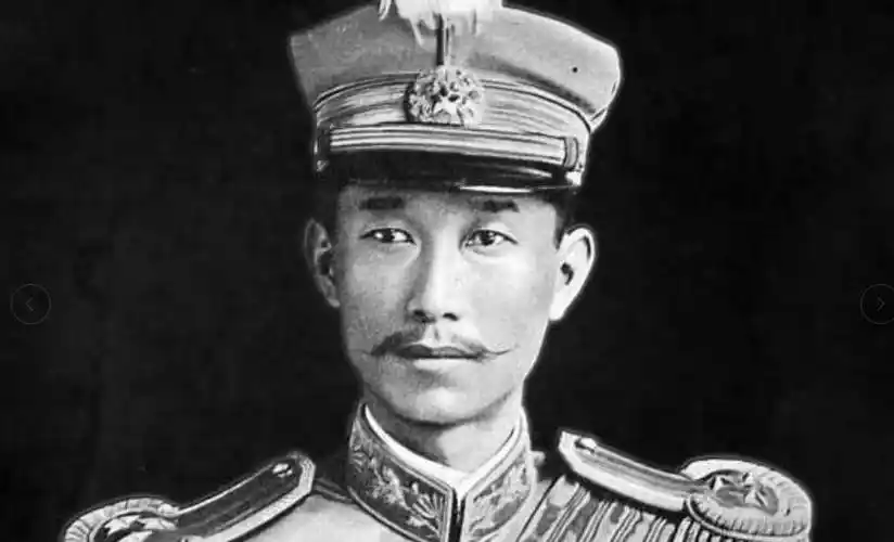 大婚之日姐姐悔婚,妹妹挺身替姐姐出嫁,7年后成了