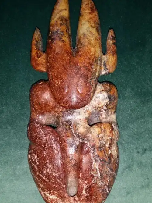 红山文化太阳神