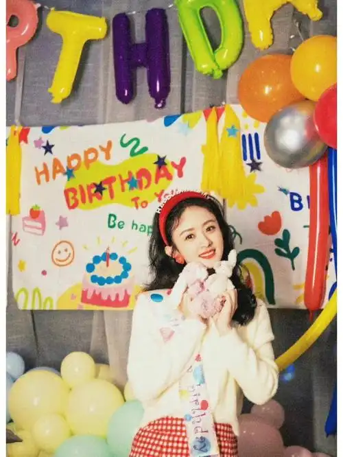 16是颖宝的生日,祝福她生日快乐,天天开心,应援色是黄色,她喜欢的是