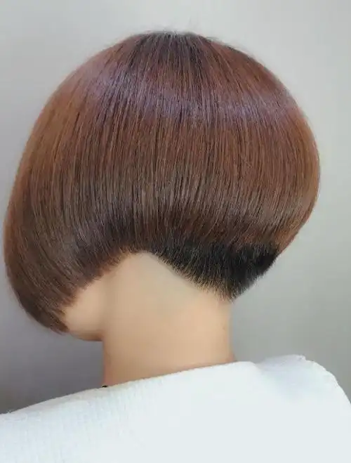 剃后脖短发正在流行