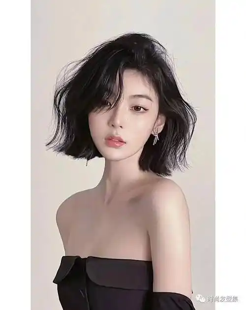 2月"网红热短发."_发型_中国_人类