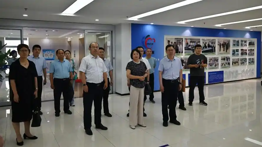 更好地服务学院发展,5月30日下午,鲁南技师学院党委副书记,院长相启荣