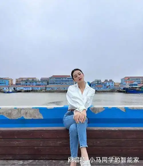 张馨予一句话说出穿搭真谛显高显瘦就这么穿