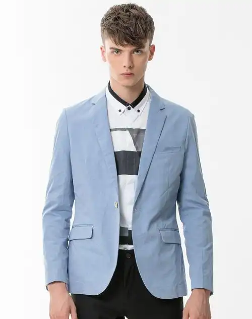 浅蓝色商务绅士时尚西装