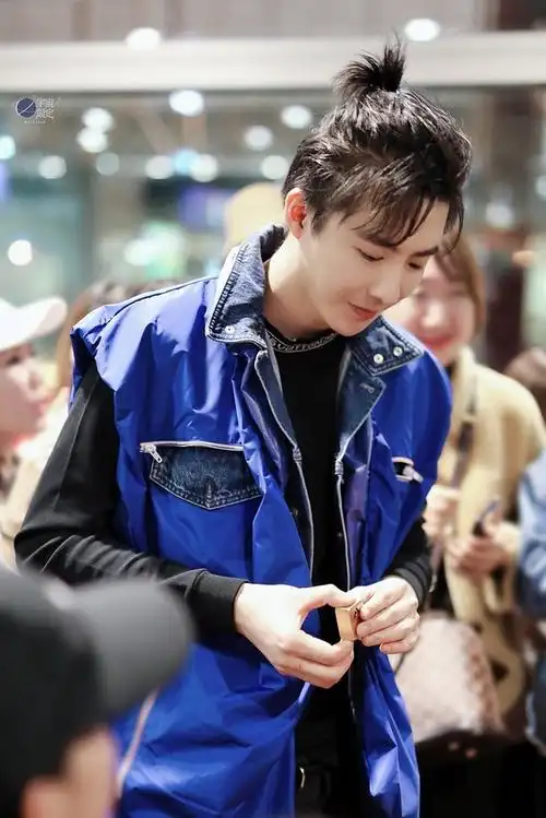 手和腿都有了盖一栋楼给刘宇宁那些年拥过的发型