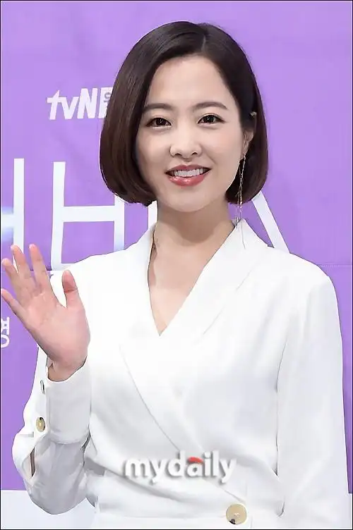 朴宝英呼吁粉丝参与青瓦台请愿 严惩"n号房"罪犯