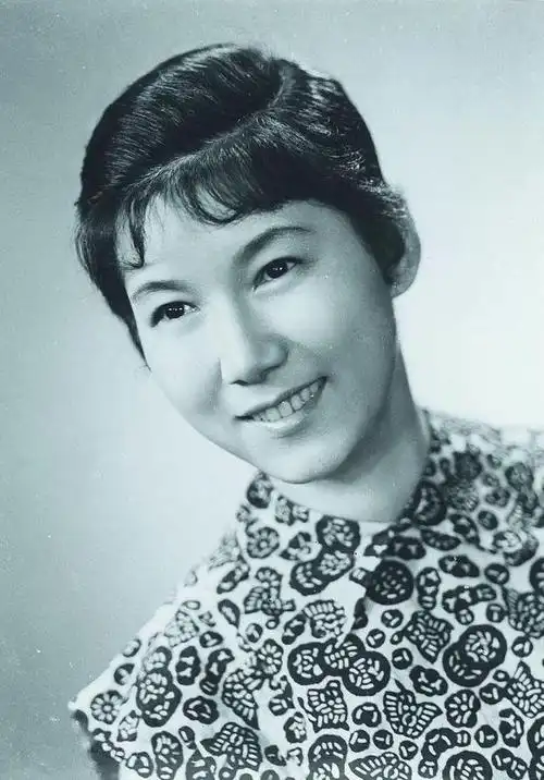 新凤霞儿子谈张少华之死(龙堂电视剧高清)  15