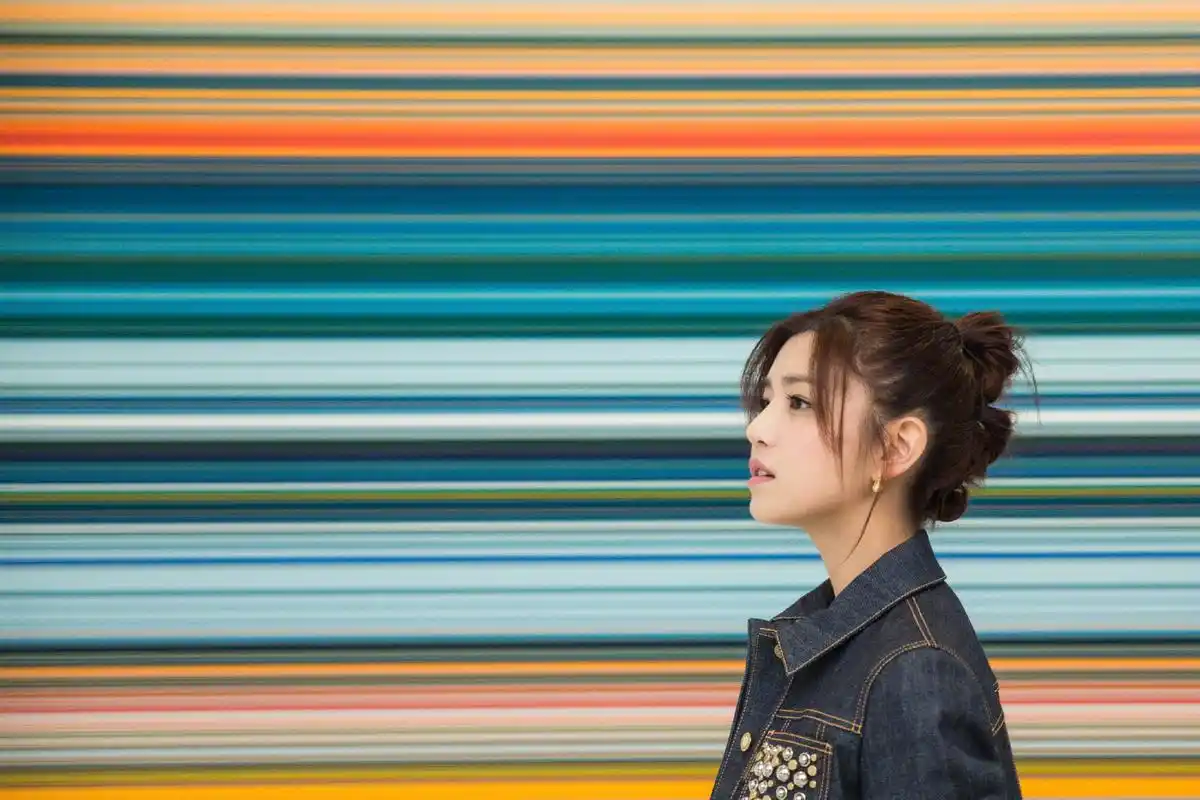 《听说》初见,她坚韧自强,肆意成长;《那些年》追寻