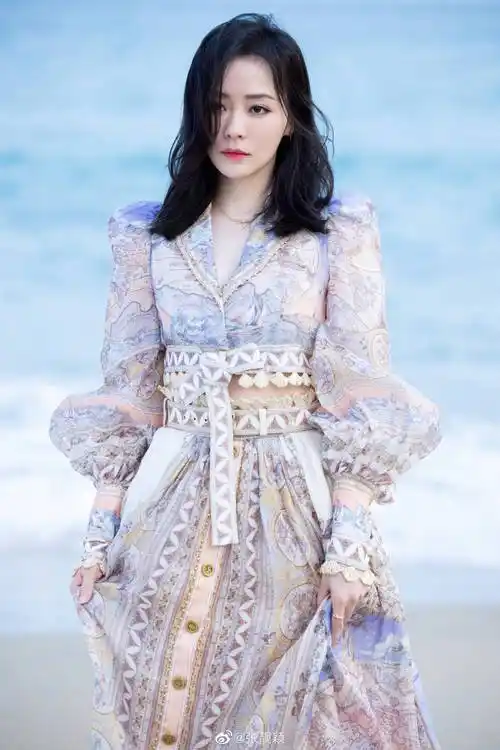 张靓颖公司违规从事网络文化活动被罚_互联网_北京_音乐