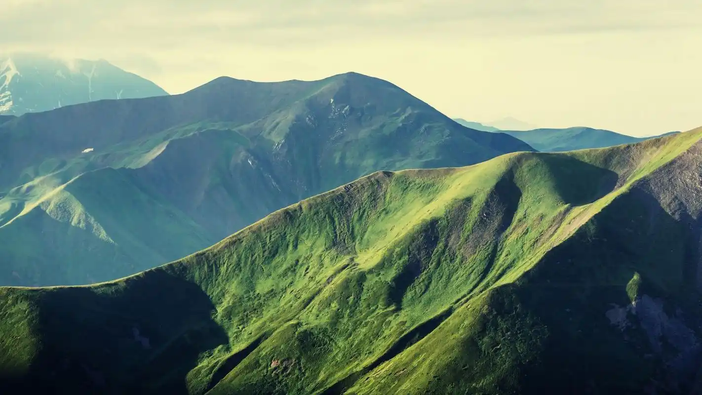 唯美壮观的山峰山顶自然风光桌面壁纸下载 第一辑