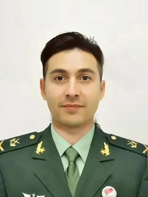 军士证一寸红底照片要求及手机拍证件照电子版方法 - 知乎