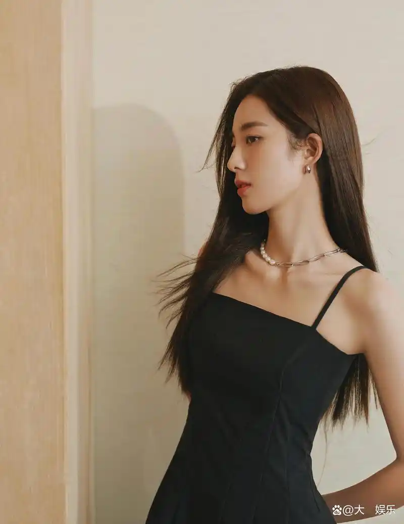 清纯美女万鹏美图写真集,邻家女孩既视感,美若天仙!