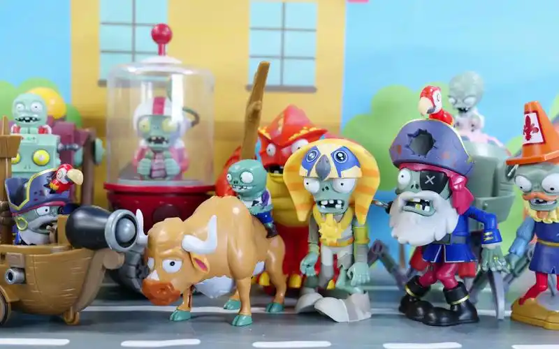 植物大战僵尸的僵尸军团,海盗船僵尸回力车,骑牛小鬼僵尸,机械鲨鱼