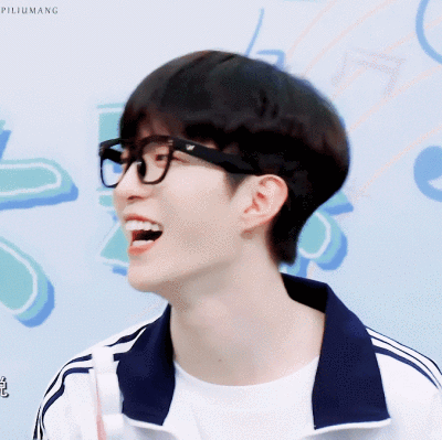 范丞丞动图 - 堆糖,美图壁纸兴趣社区