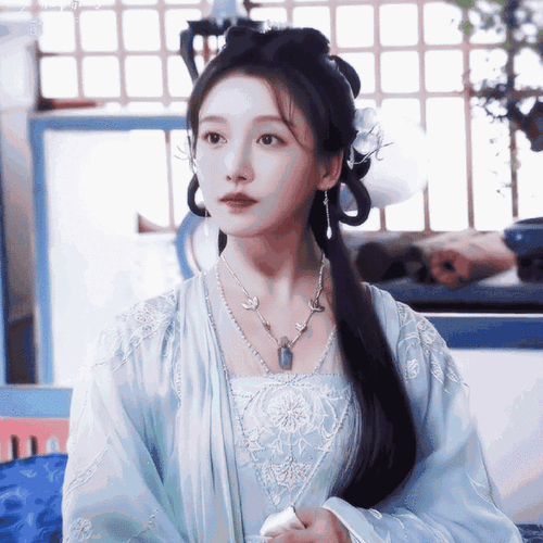 姜贞羽一眼白月光