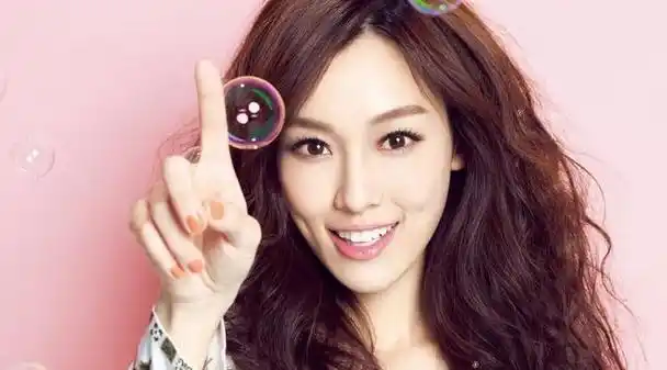 割了双眼皮,就判若两人,这7位女明星"动眼"太成功了