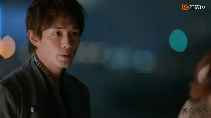 李承铉新剧热播被妻子戚薇打趣吻戏太斯文