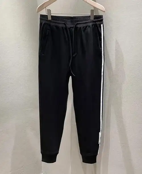 基础款休闲运动裤