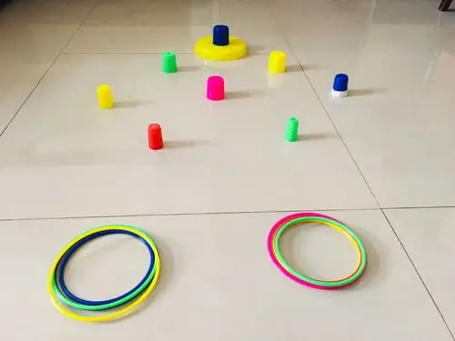 【南岸花城幼儿园——停课不停学】居家亲子小游戏《套圈圈》 - 美篇