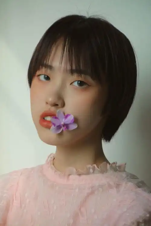 十六岁女孩子可以化妆吗?