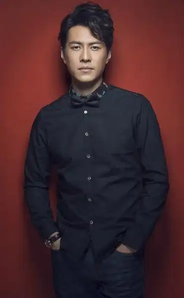帅气男明星靳东帅气写真