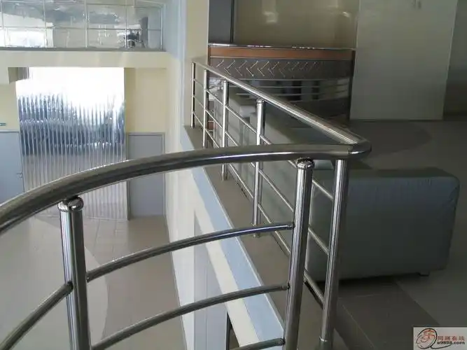 苏州不锈钢楼梯扶手,不锈钢楼梯扶手