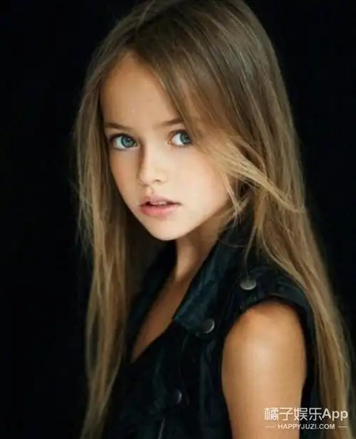 混血超模否认中国血统 华裔摄影师两次驳斥获赞