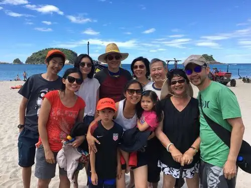 张家大家族,是一个快乐的大家庭;一个温馨的大家庭;一个和睦的大家庭.